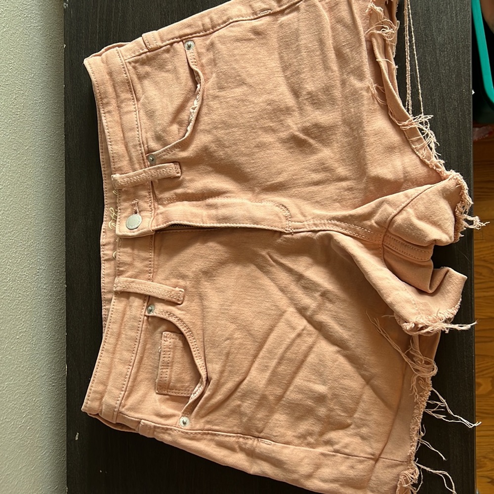 Universal thread shorts - Picture 2 of 2